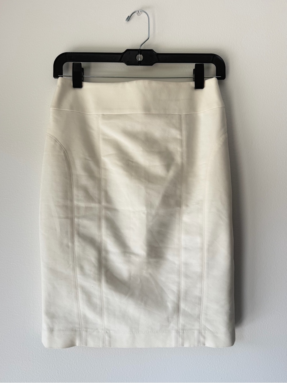 Express Cream Pencil Skirt w/Panel Seams